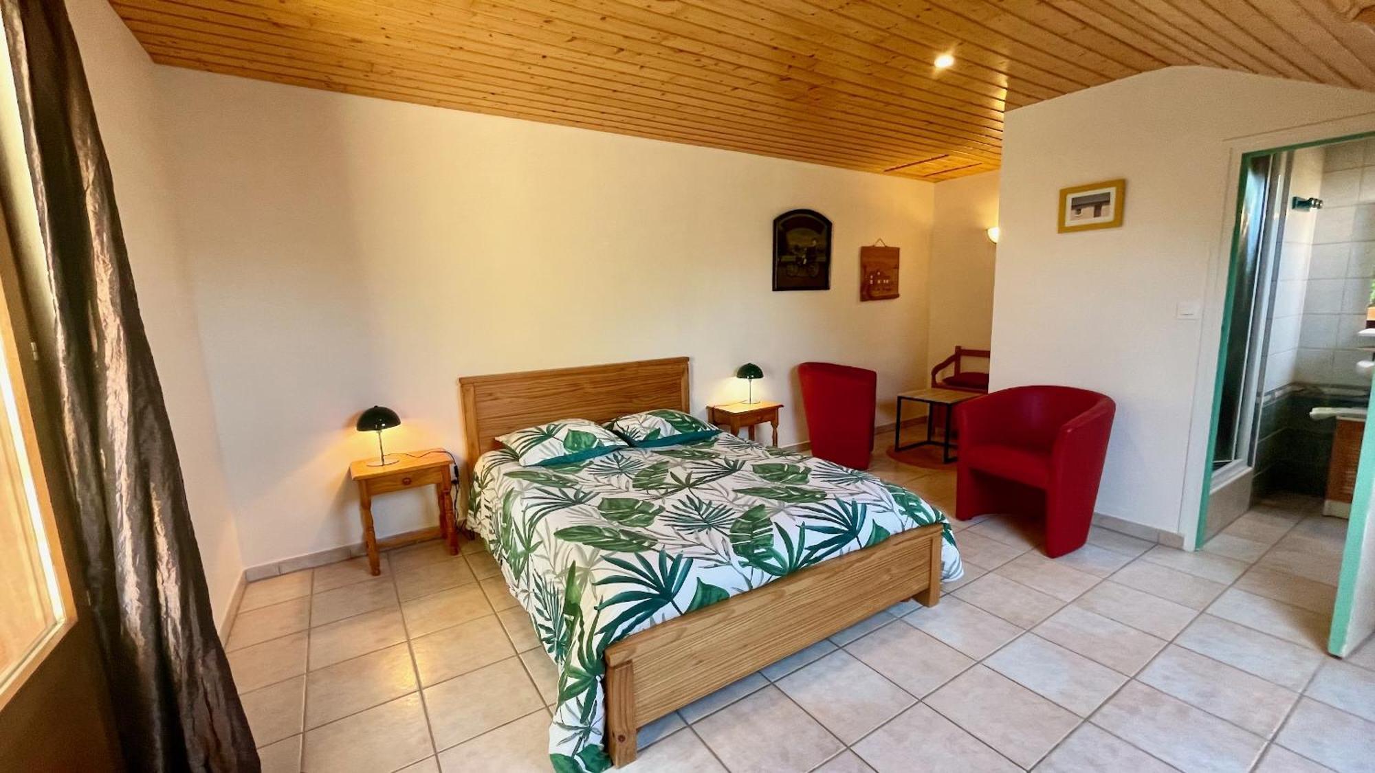 Chambres D'Hotes Les Tilleuls Poullaouen 외부 사진